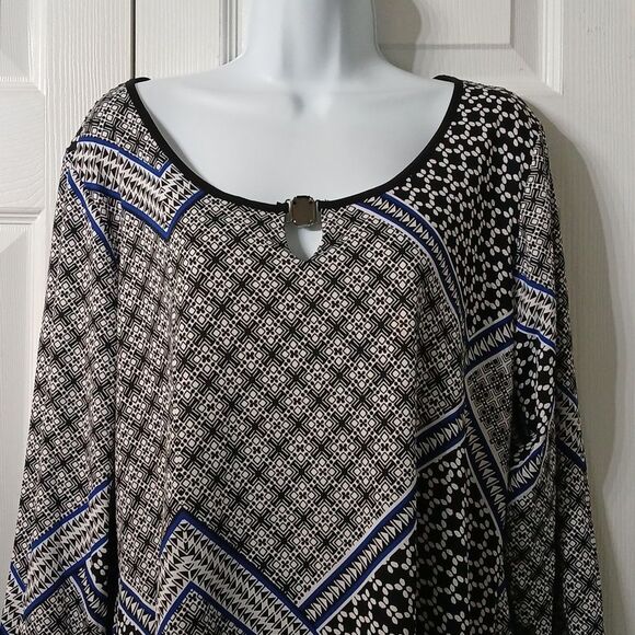 Notations black white blue print tunic Sz XL NWOT - Picture 3 of 8